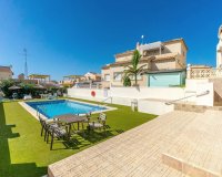 Resale - Bungalow -
San Miguel de Salinas - Inland