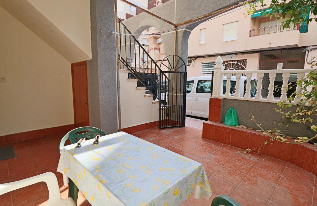 Resale - Bungalow -
Torrevieja - Acequion