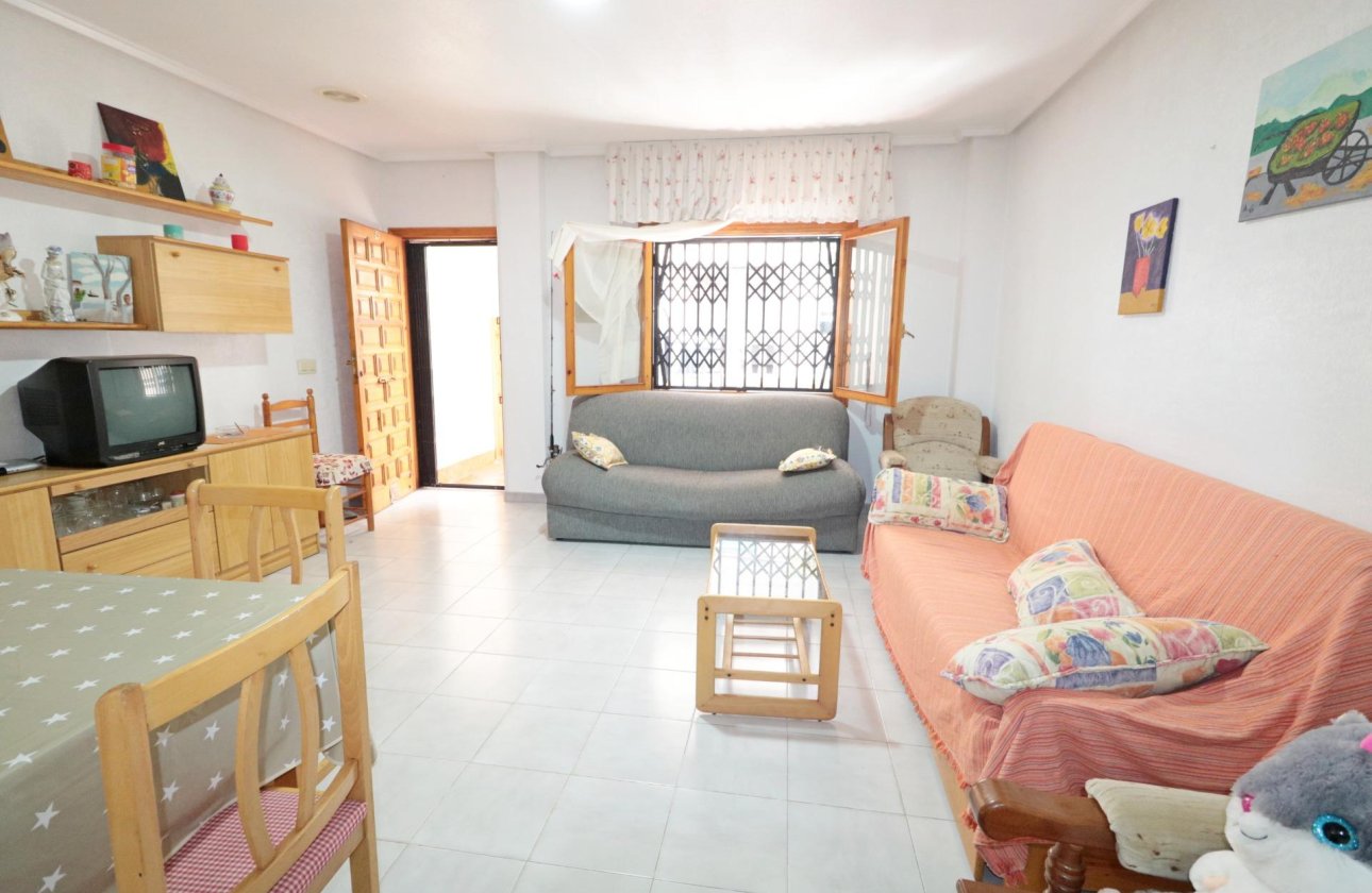 Resale - Bungalow -
Torrevieja - Acequion