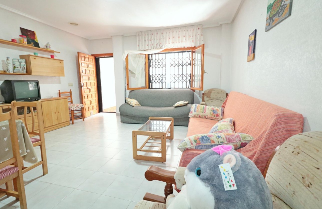 Resale - Bungalow -
Torrevieja - Acequion