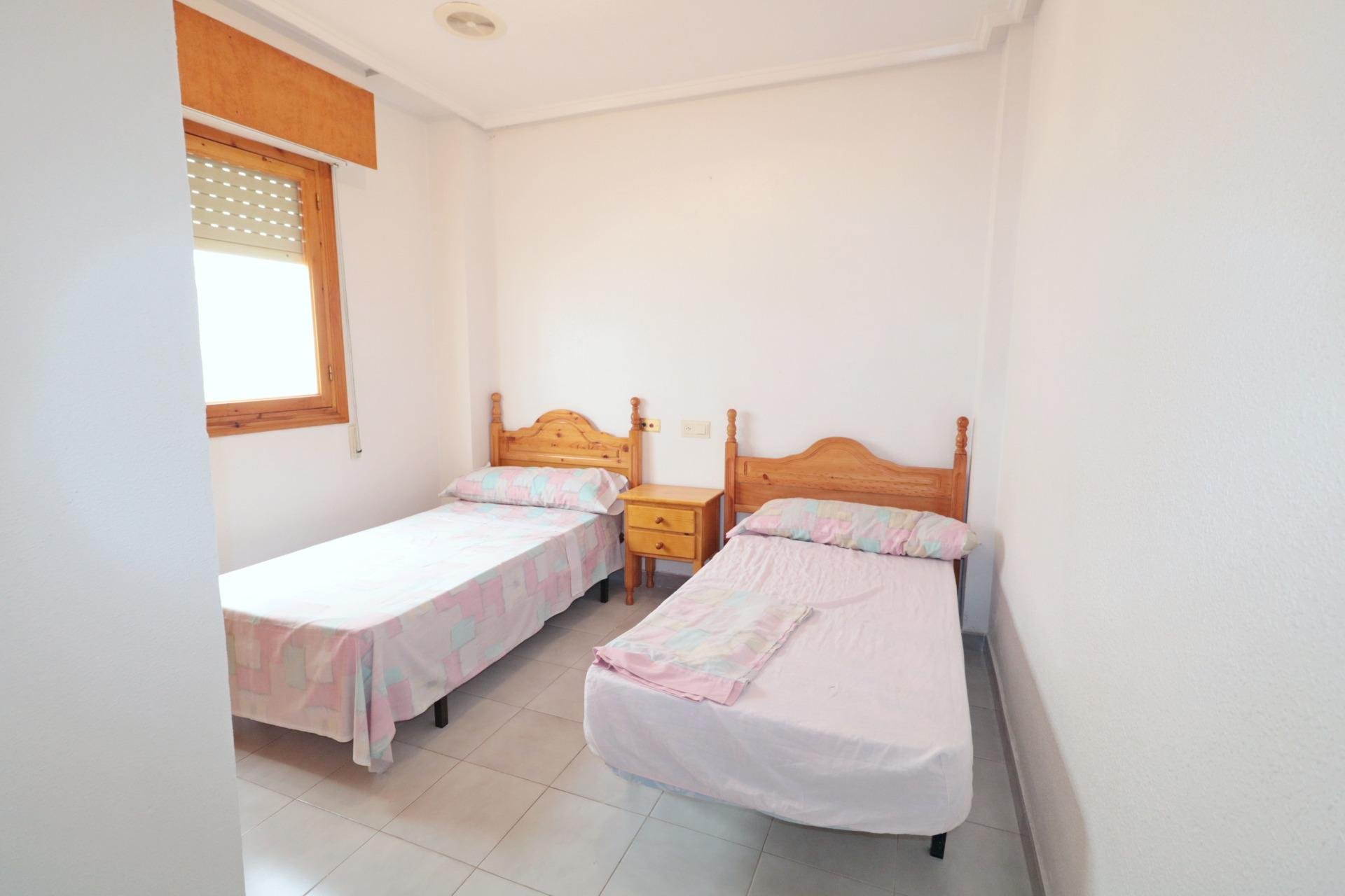 Resale - Bungalow -
Torrevieja - Acequion