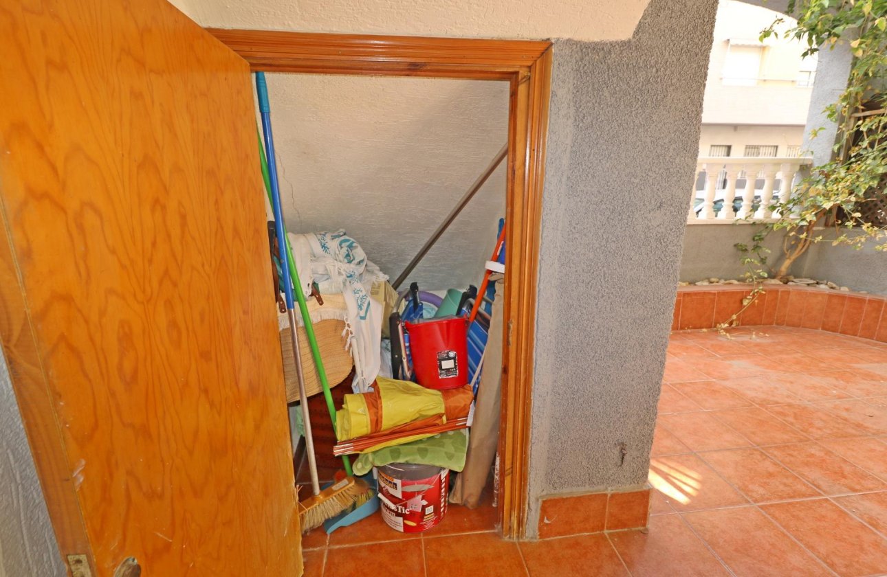 Resale - Bungalow -
Torrevieja - Acequion