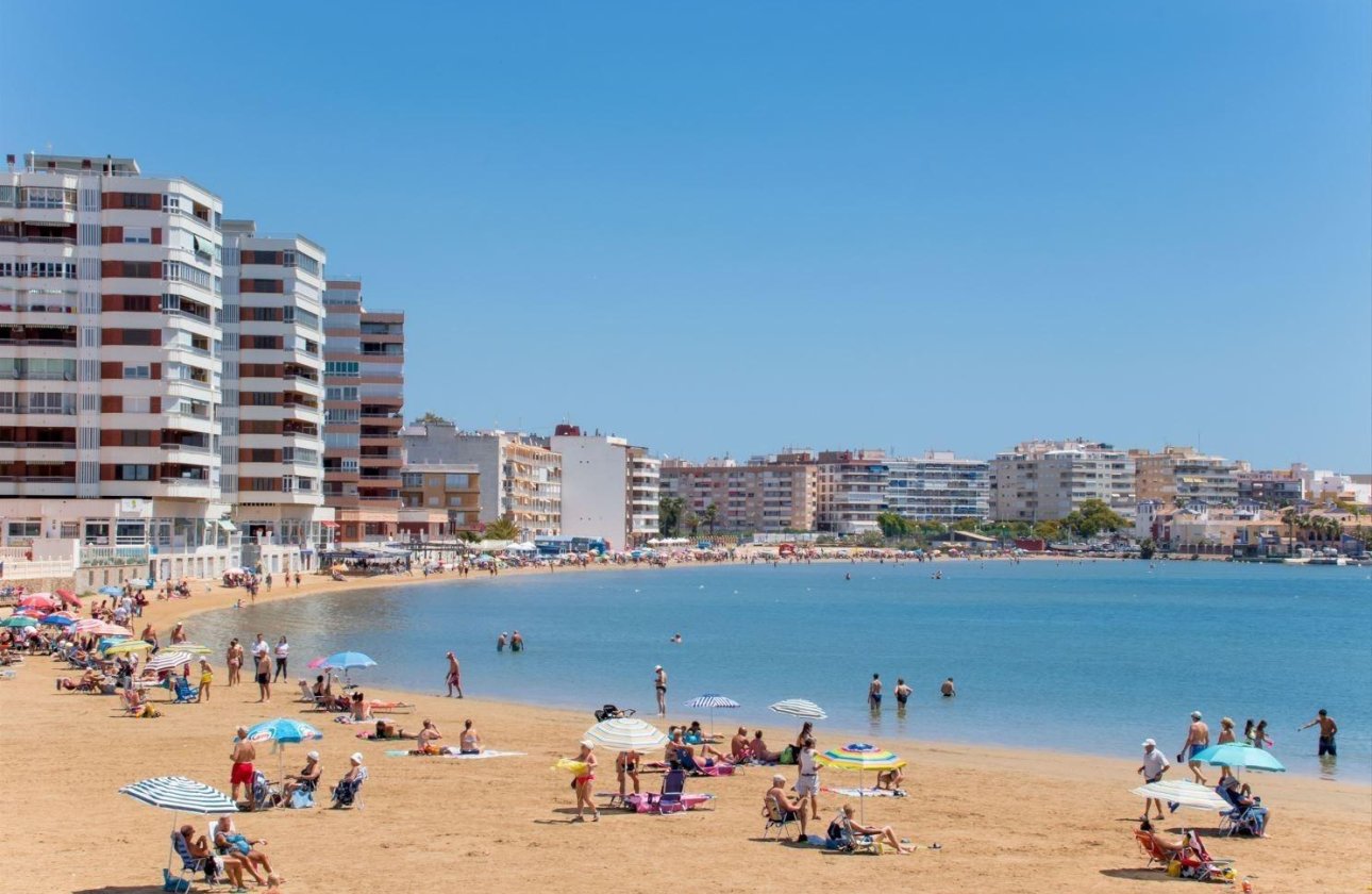 Resale - Bungalow -
Torrevieja - Acequion