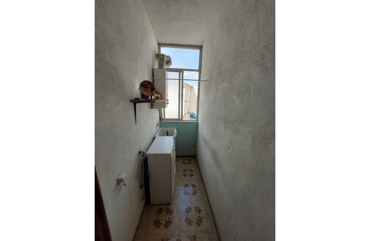 Resale - Bungalow -
Torrevieja - Acequion