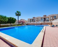 Resale - Bungalow -
Torrevieja - Aguas Nuevas 1
