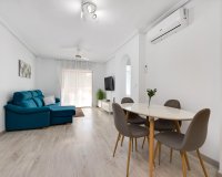 Resale - Bungalow -
Torrevieja - Aguas Nuevas