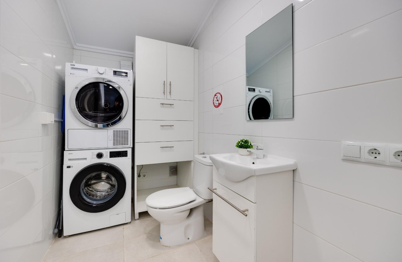 Resale - Bungalow -
Torrevieja - Aguas Nuevas