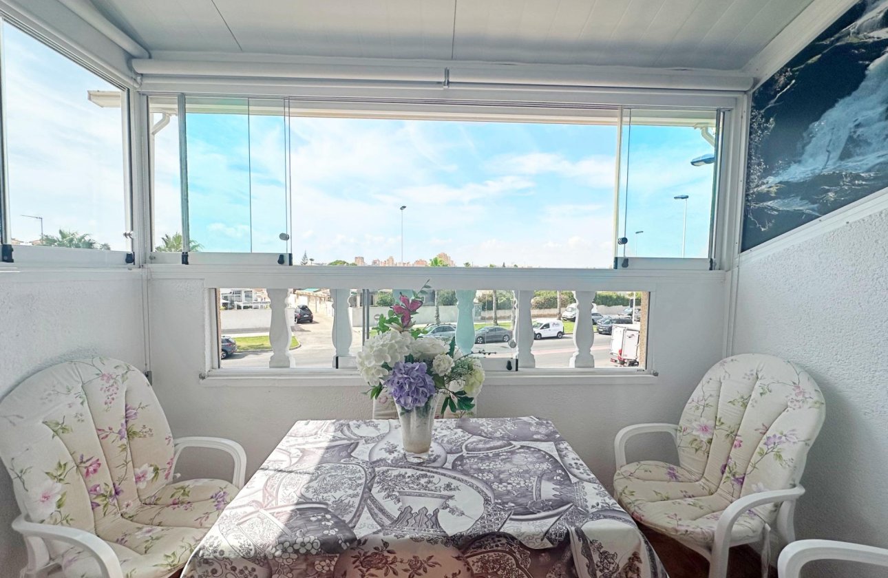 Resale - Bungalow -
Torrevieja - Aguas Nuevas