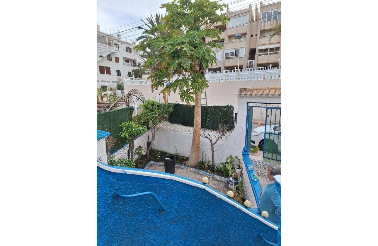 Resale - Bungalow -
Torrevieja - Cabo Cervera