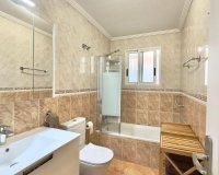 Resale - Bungalow -
Torrevieja - Centro
