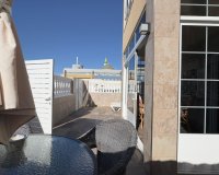 Resale - Bungalow -
Torrevieja - Centro