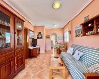 Resale - Bungalow -
Torrevieja - Centro