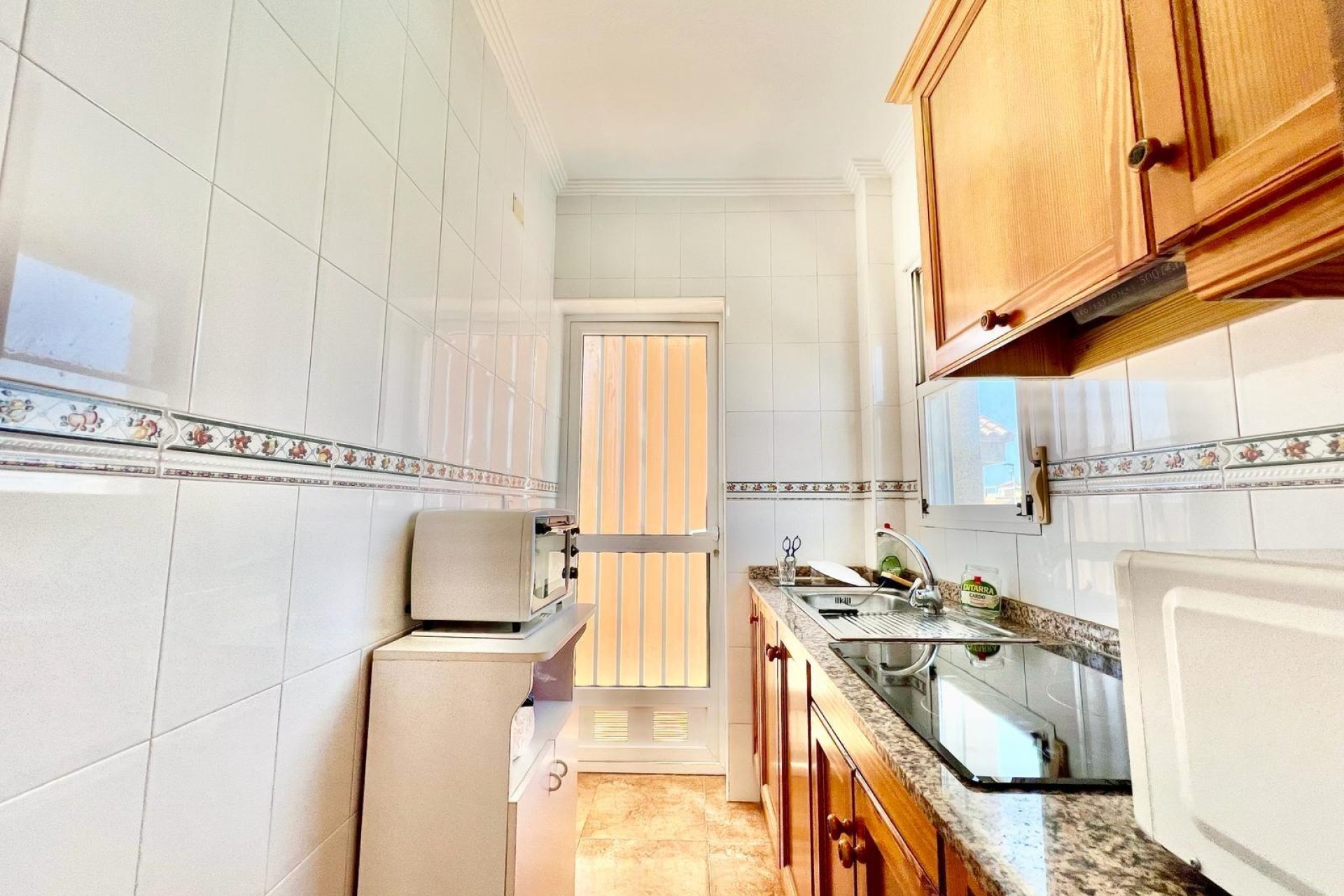 Resale - Bungalow -
Torrevieja - Centro