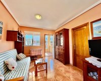 Resale - Bungalow -
Torrevieja - Centro