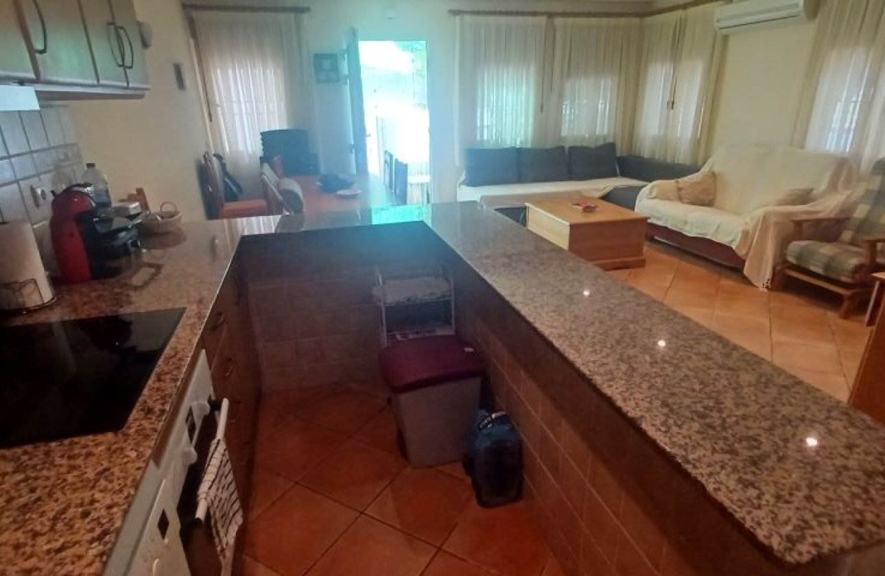Resale - Bungalow -
Torrevieja - Costa Blanca