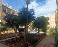Resale - Bungalow -
Torrevieja - Costa Blanca