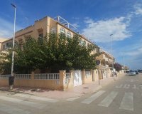 Resale - Bungalow -
Torrevieja - Costa Blanca