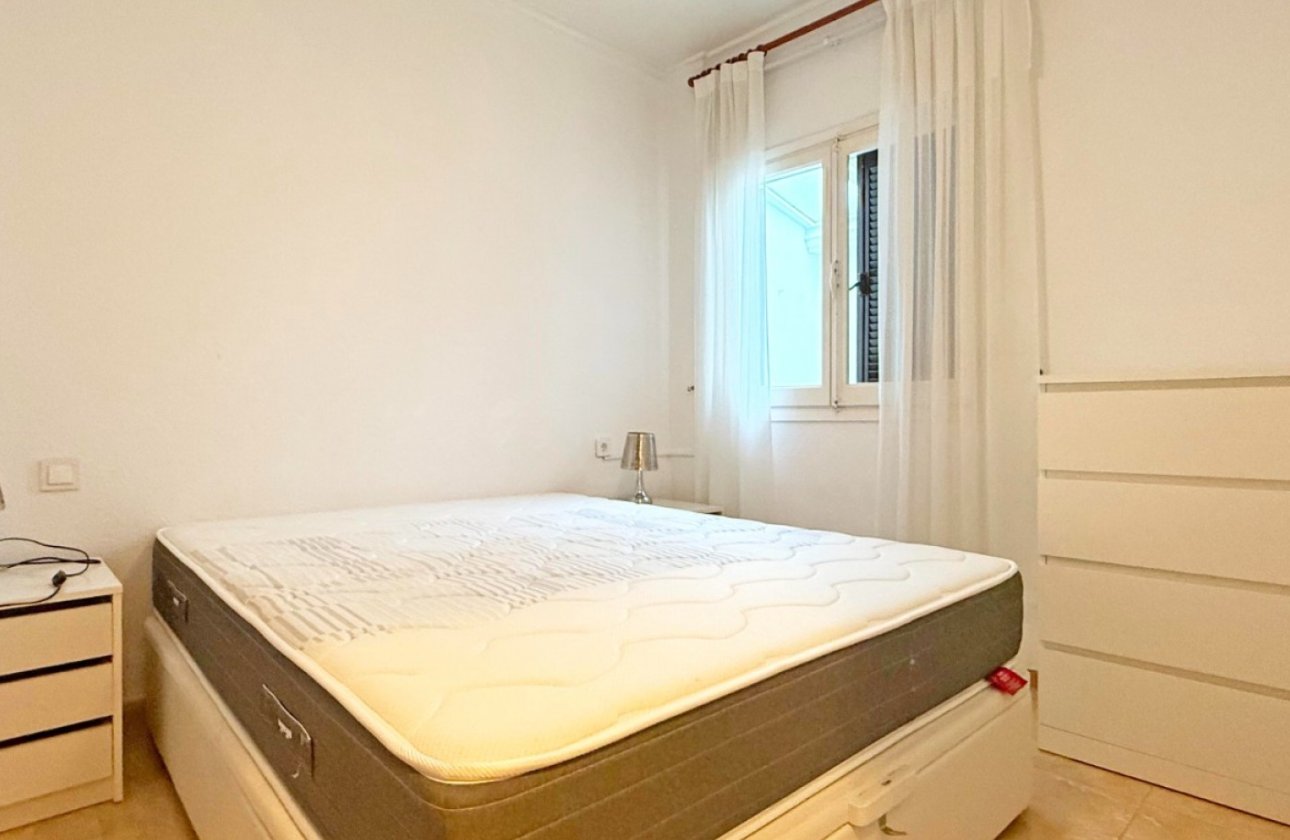 Resale - Bungalow -
Torrevieja - Costa Blanca