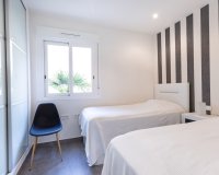 Resale - Bungalow -
Torrevieja - Costa Blanca