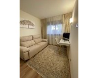Resale - Bungalow -
Torrevieja - Costa Blanca