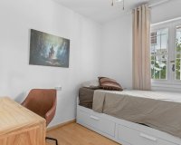 Resale - Bungalow -
Torrevieja - Costa Blanca