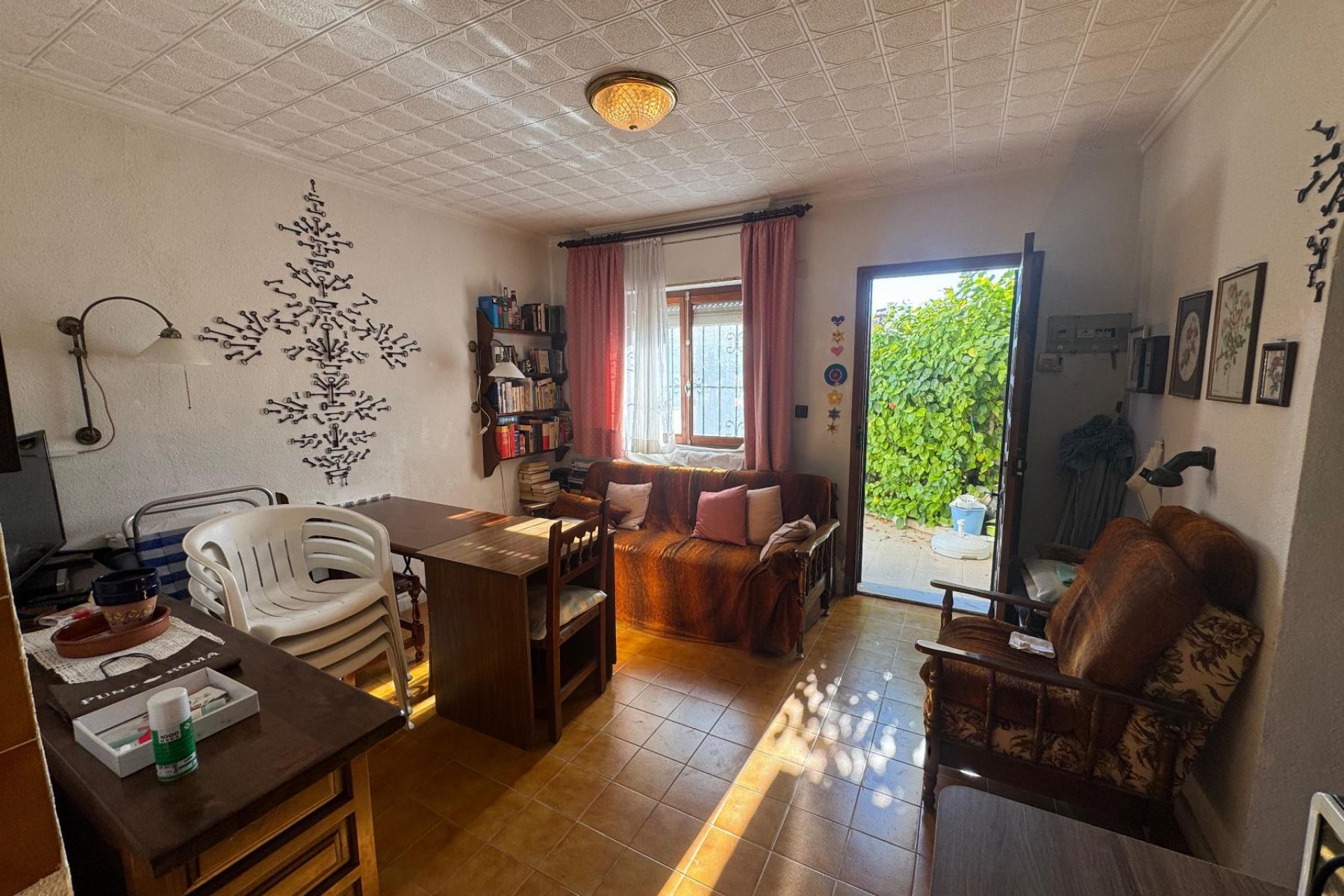 Resale - Bungalow -
Torrevieja - Costa Blanca