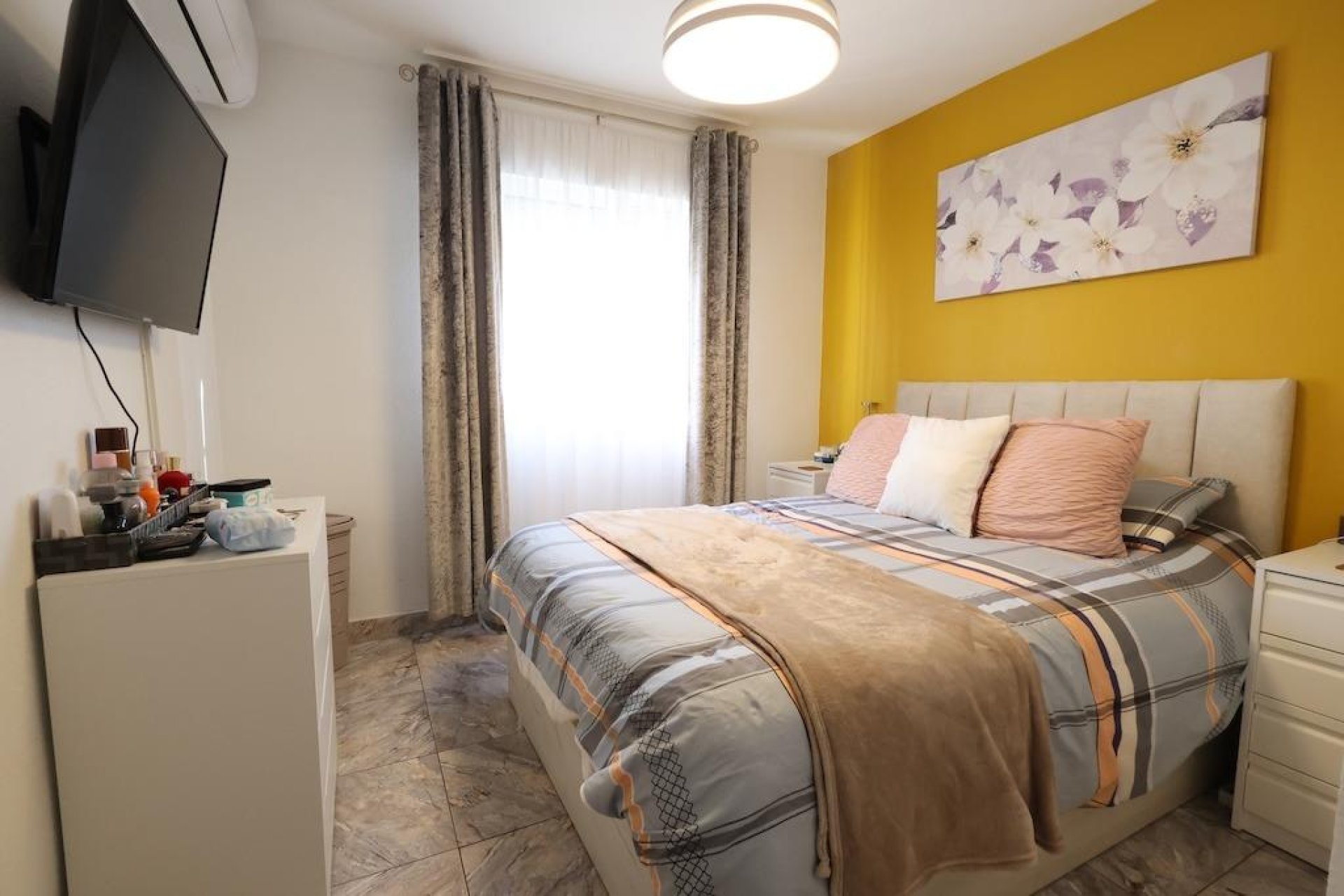 Resale - Bungalow -
Torrevieja - Costa Blanca