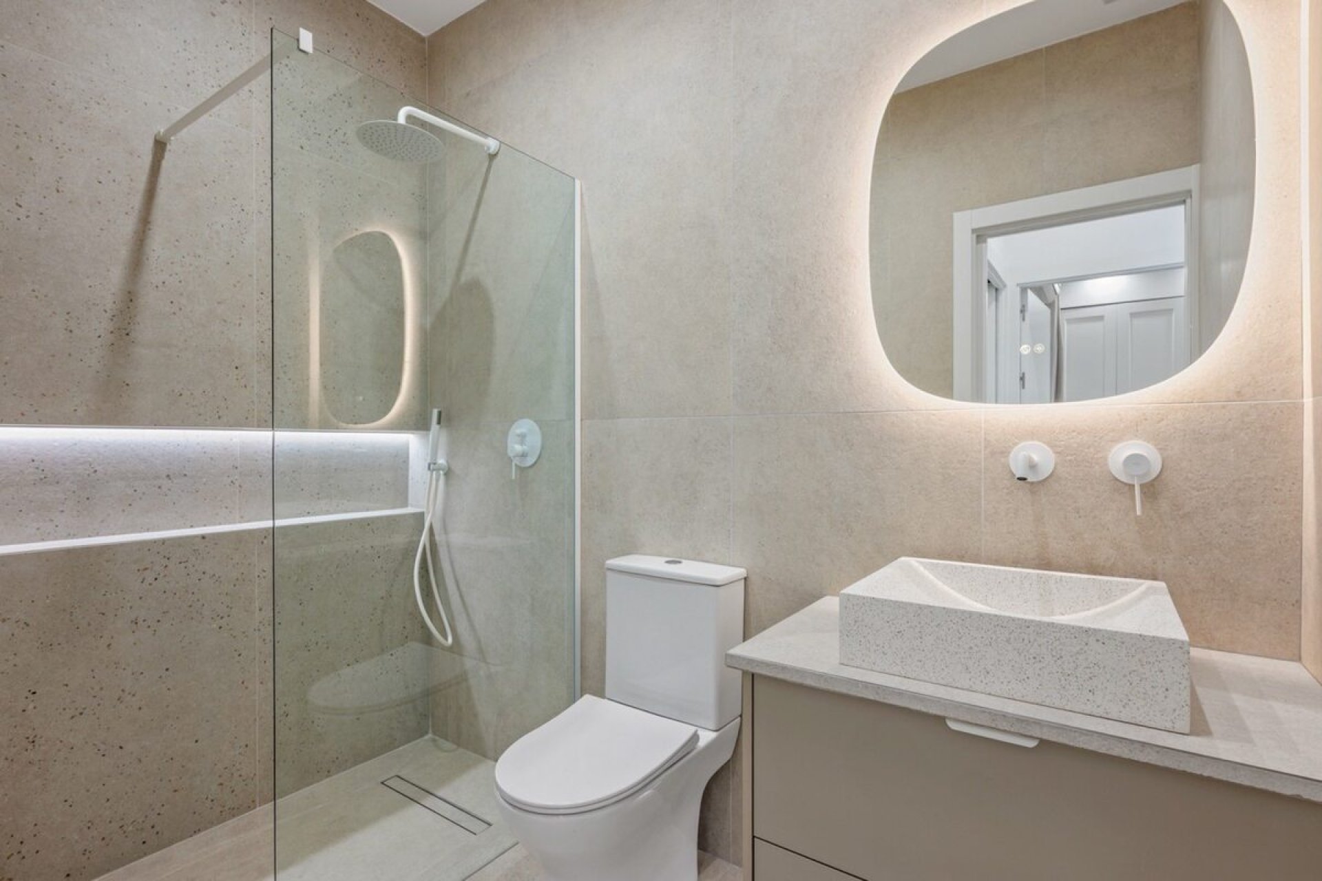 Resale - Bungalow -
Torrevieja - Costa Blanca