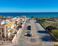 Resale - Bungalow -
Torrevieja - Costa Blanca