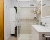 Resale - Bungalow -
Torrevieja - Costa Blanca