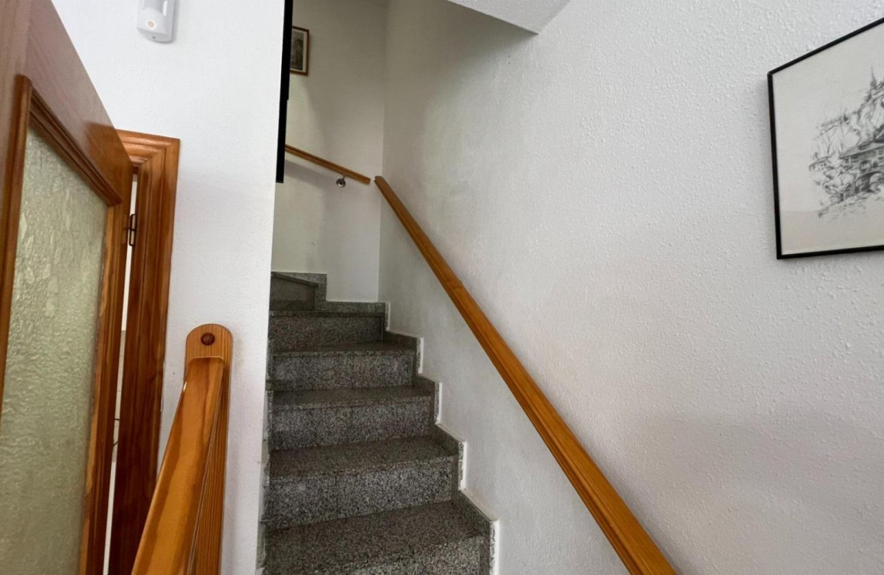 Resale - Bungalow -
Torrevieja - Costa Blanca