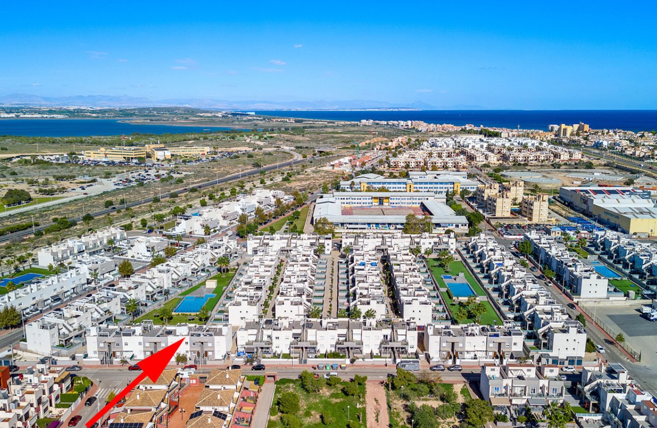 Resale - Bungalow -
Torrevieja - Costa Blanca