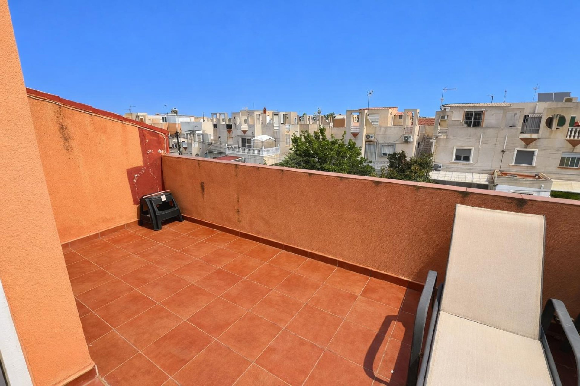 Resale - Bungalow -
Torrevieja - Costa Blanca