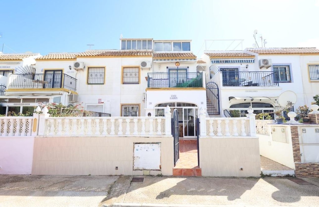 Resale - Bungalow -
Torrevieja - Costa Blanca