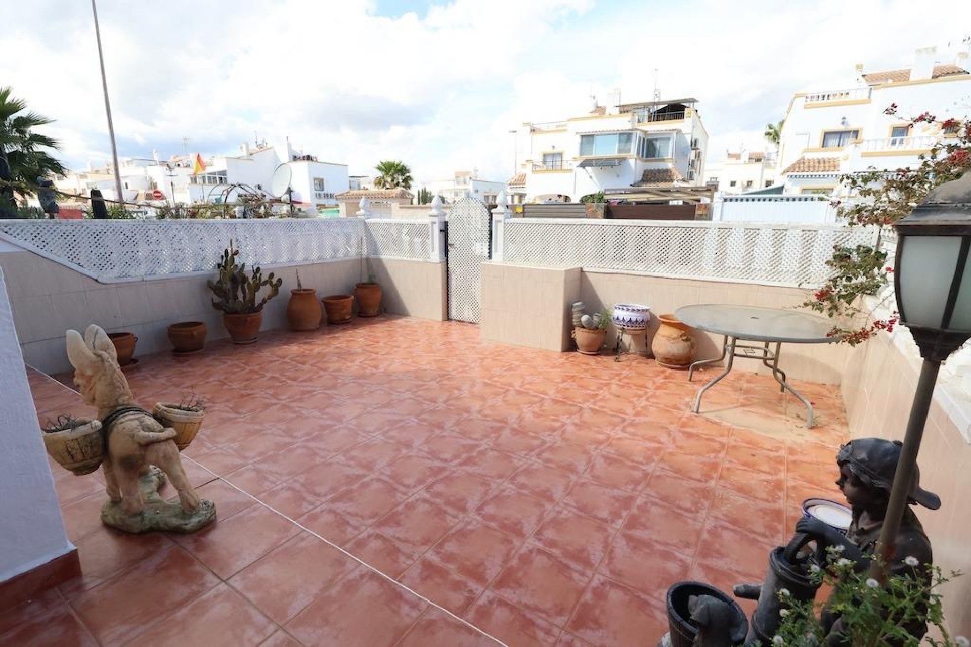 Resale - Bungalow -
Torrevieja - Costa Blanca