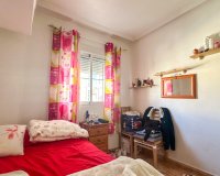 Resale - Bungalow -
Torrevieja - Costa Blanca
