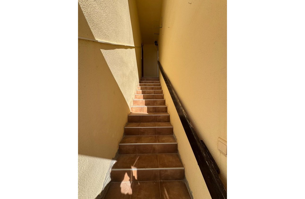 Resale - Bungalow -
Torrevieja - Costa Blanca