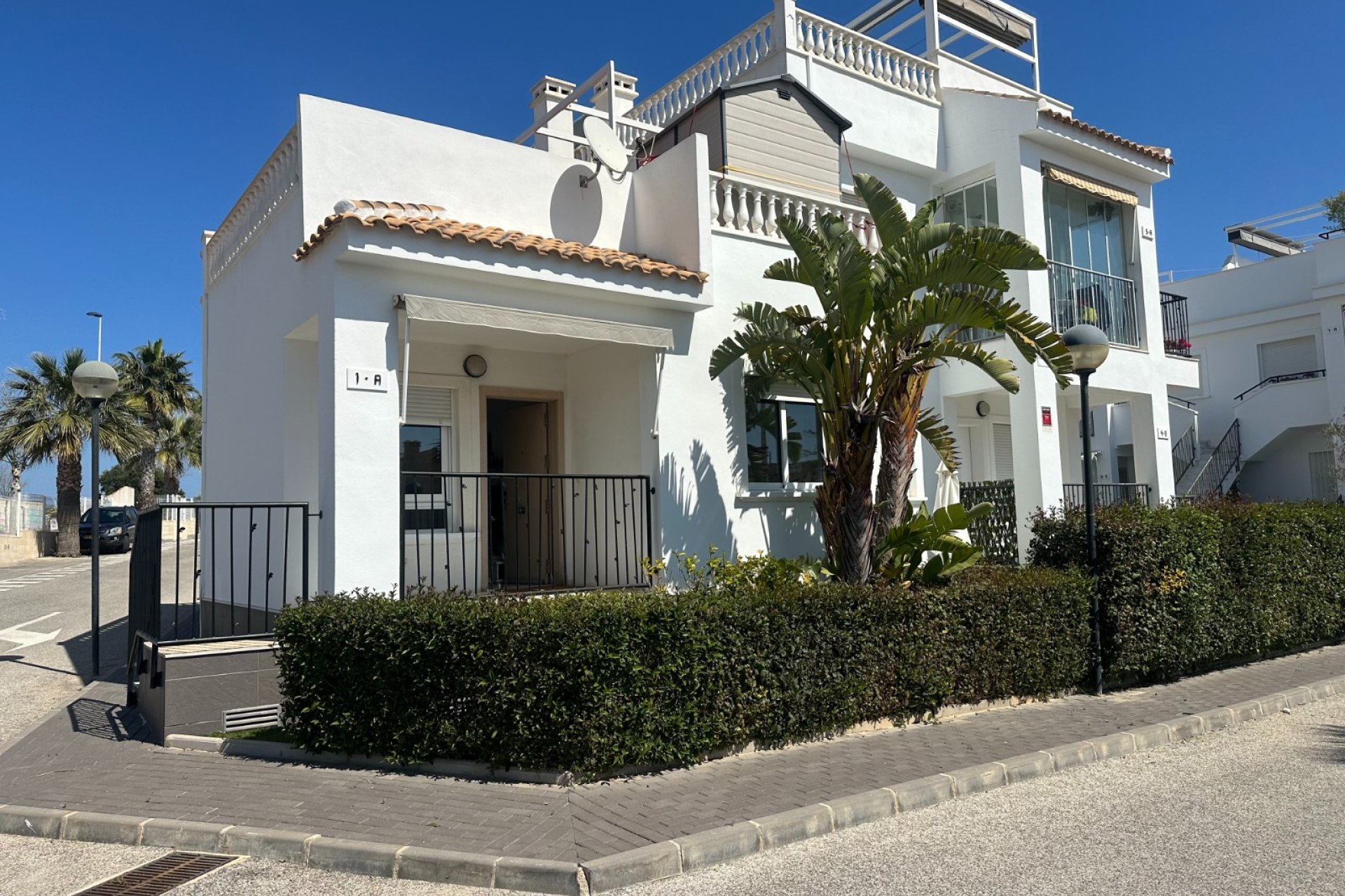 Resale - Bungalow -
Torrevieja - Costa Blanca