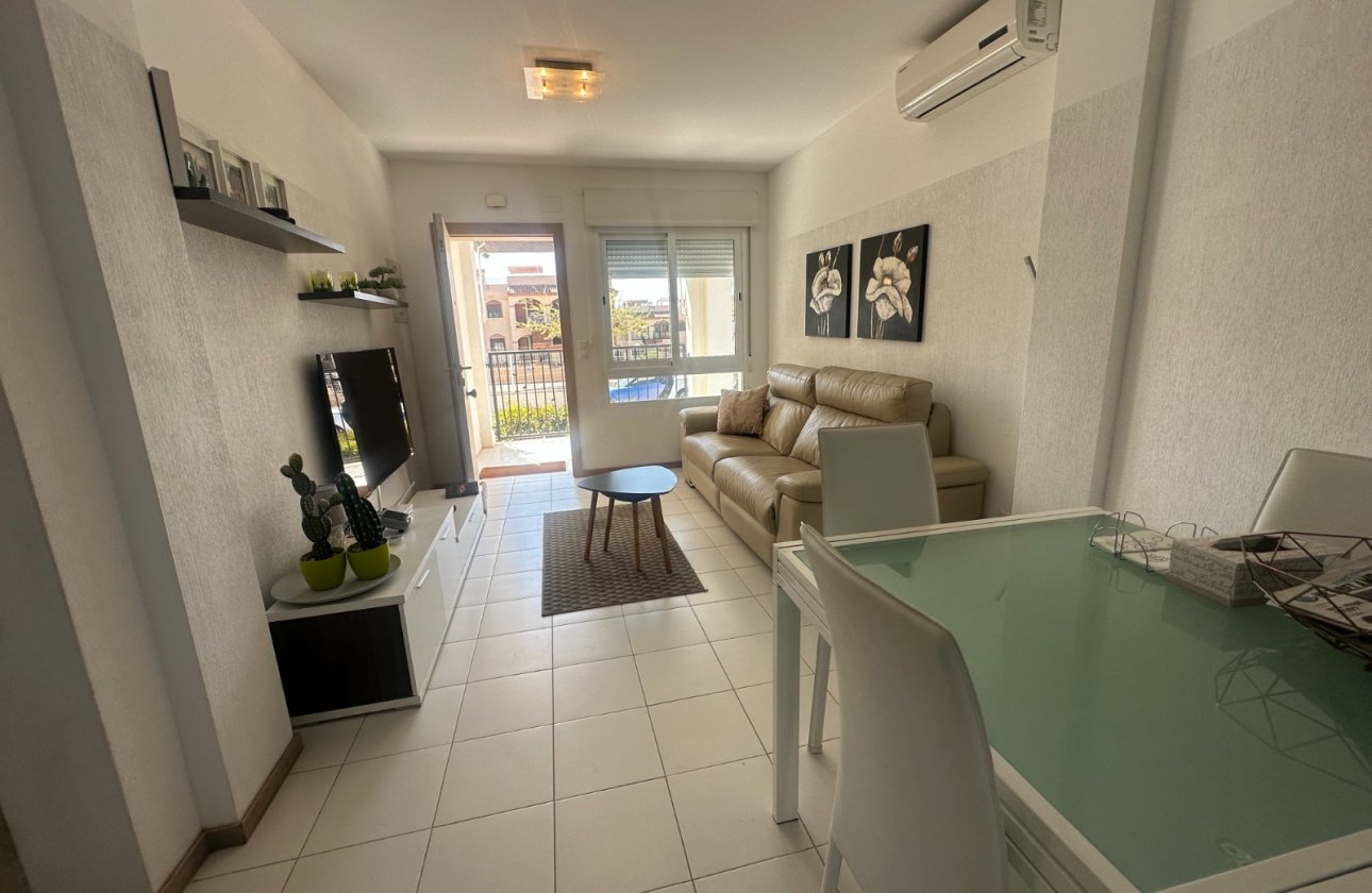 Resale - Bungalow -
Torrevieja - Costa Blanca