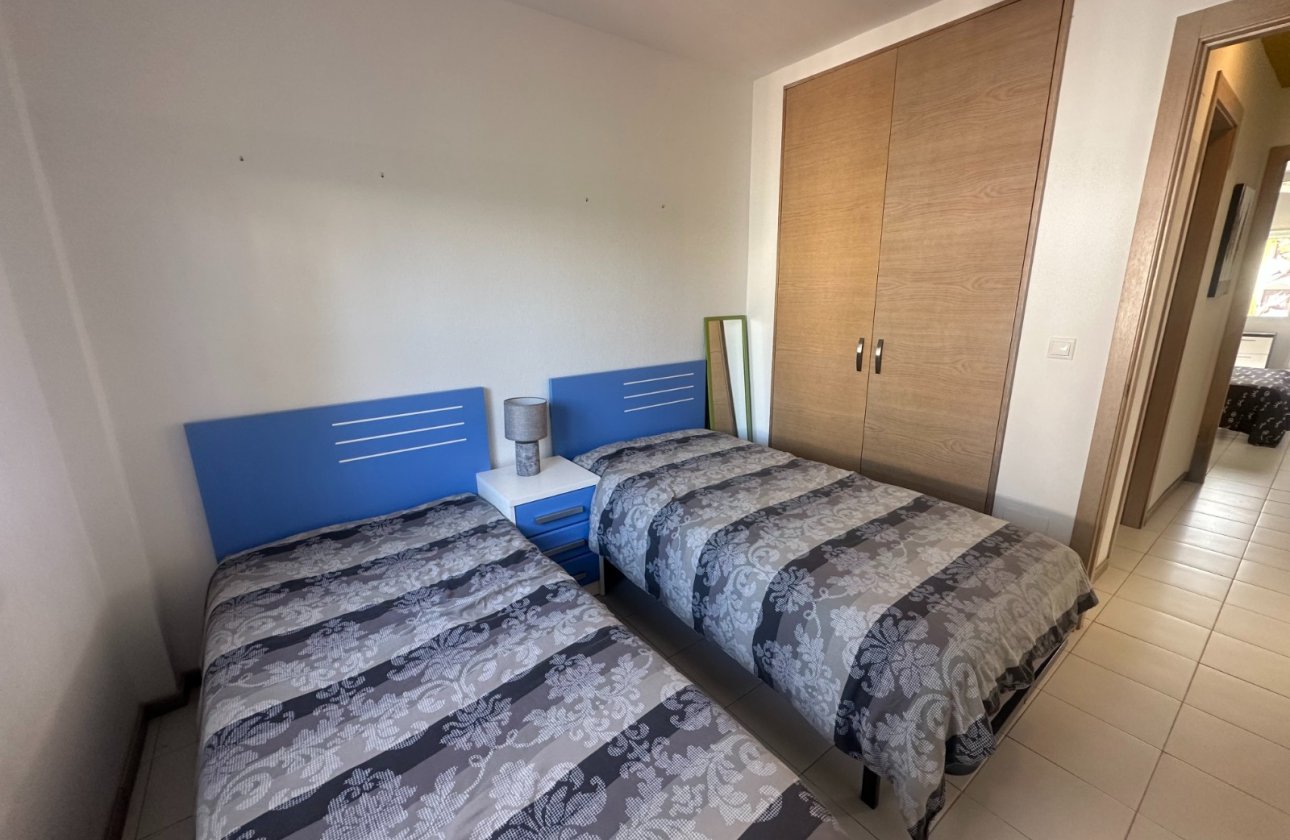 Resale - Bungalow -
Torrevieja - Costa Blanca