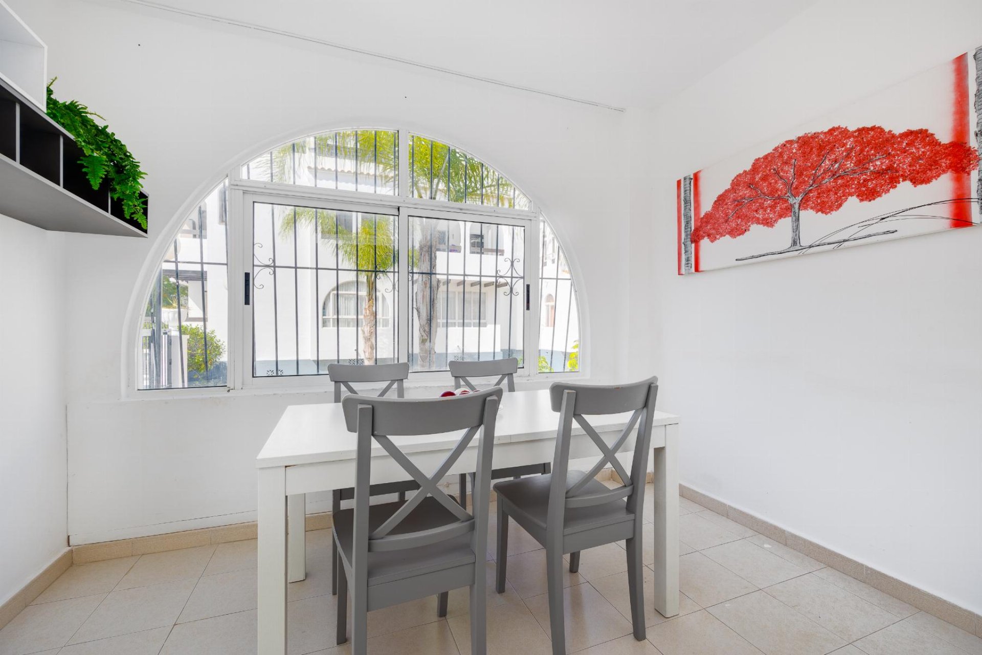 Resale - Bungalow -
Torrevieja - Costa Blanca