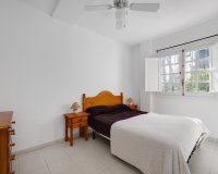 Resale - Bungalow -
Torrevieja - Costa Blanca