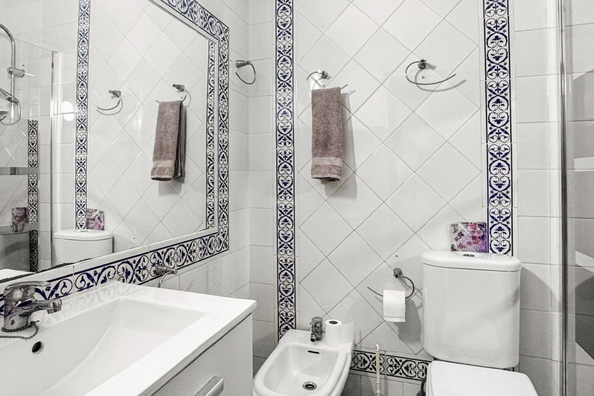 Resale - Bungalow -
Torrevieja - Costa Blanca