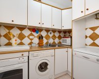 Resale - Bungalow -
Torrevieja - Costa Blanca