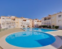 Resale - Bungalow -
Torrevieja - Costa Blanca