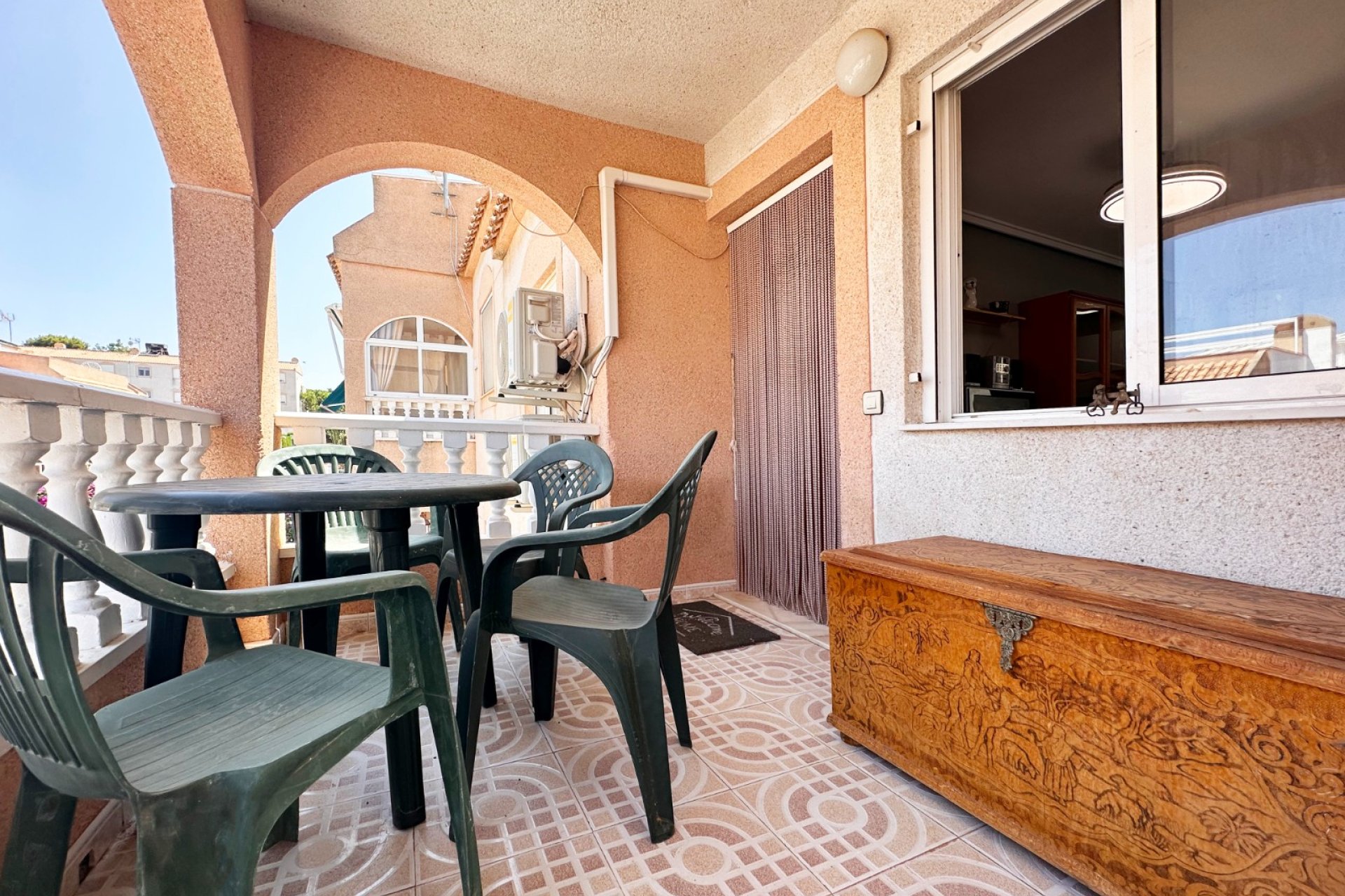 Resale - Bungalow -
Torrevieja - Costa Blanca