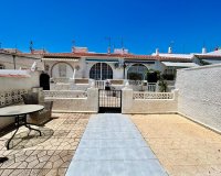 Resale - Bungalow -
Torrevieja - Costa Blanca
