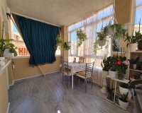 Resale - Bungalow -
Torrevieja - Costa Blanca