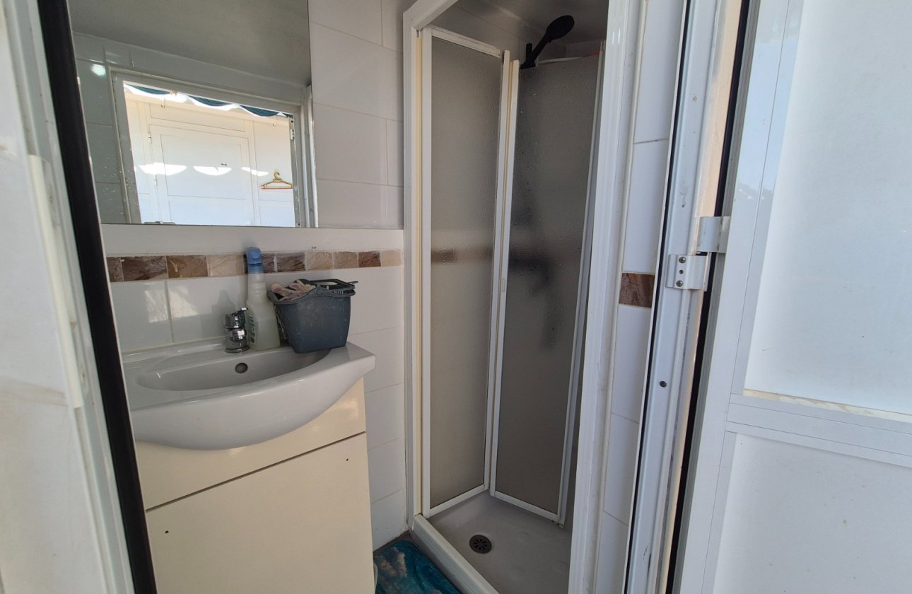 Resale - Bungalow -
Torrevieja - Costa Blanca