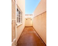 Resale - Bungalow -
Torrevieja - Costa Blanca